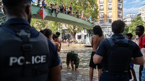 Kuumalaine küüsis Prantsusmaal leiti autost surnud laps, Hispaanias on palavus tapnud üle 200 inimese