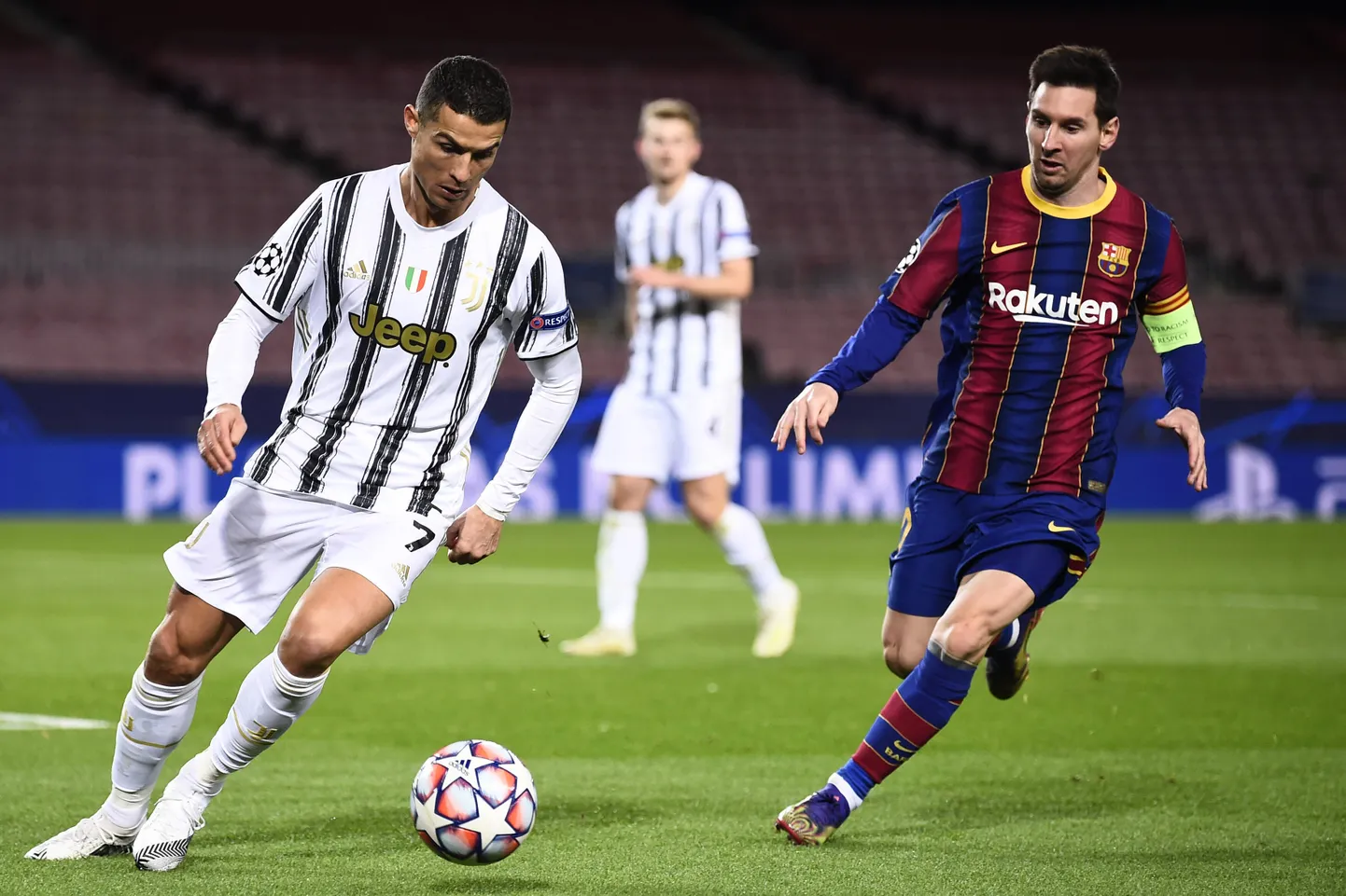 Viimati kohtusid Ronaldo ja Messi palliplatsil 2020. aasta detsembris.