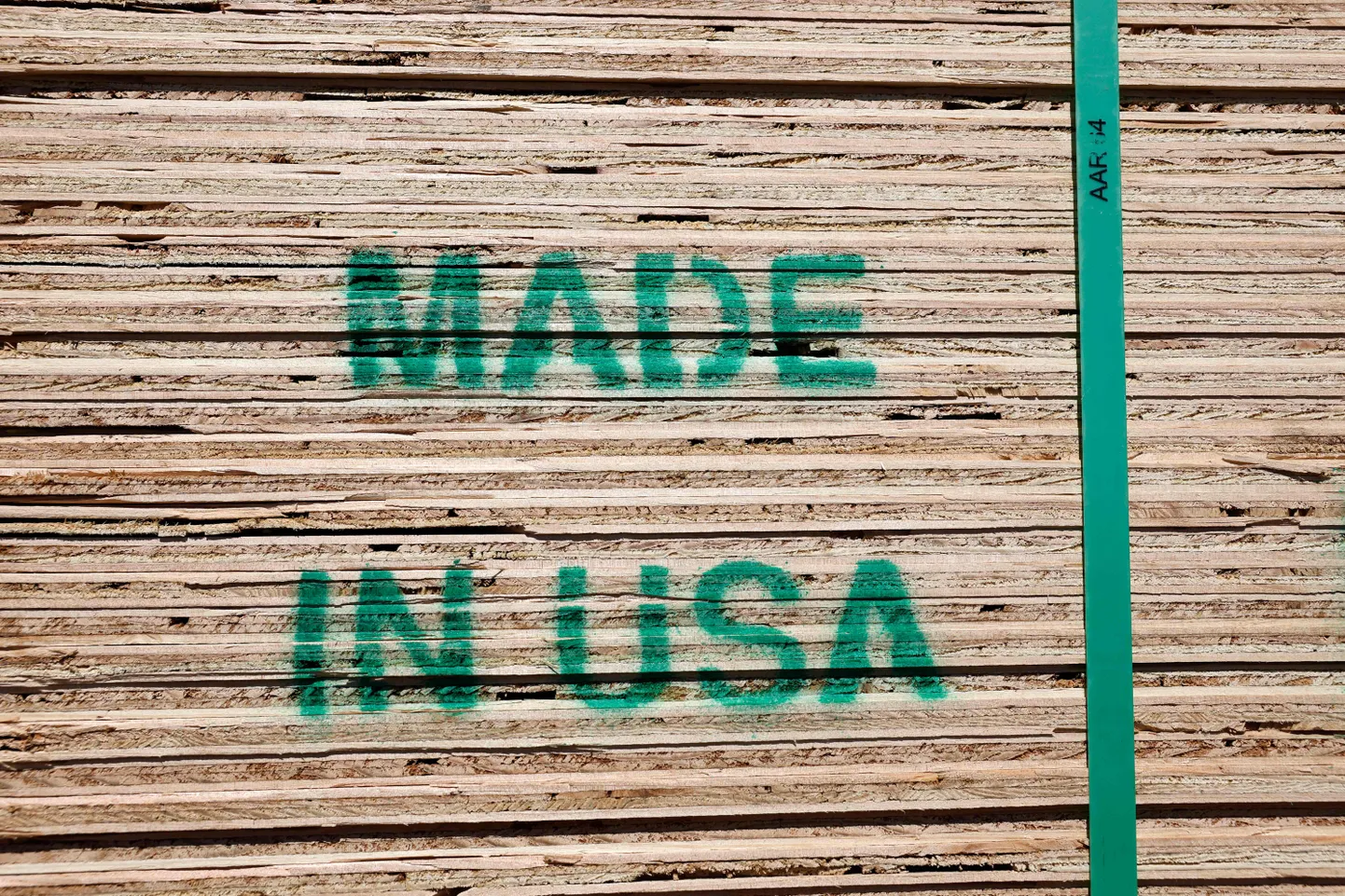 Надпись "Сделано в США"