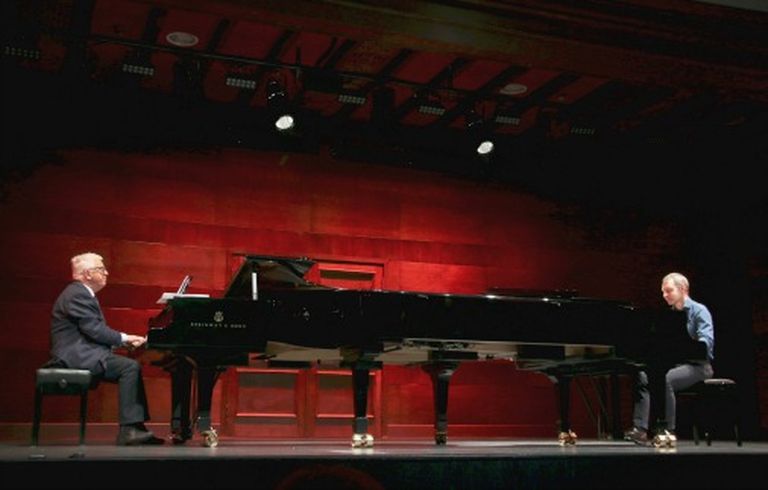 Дуэт роялей от Steinway & Son 