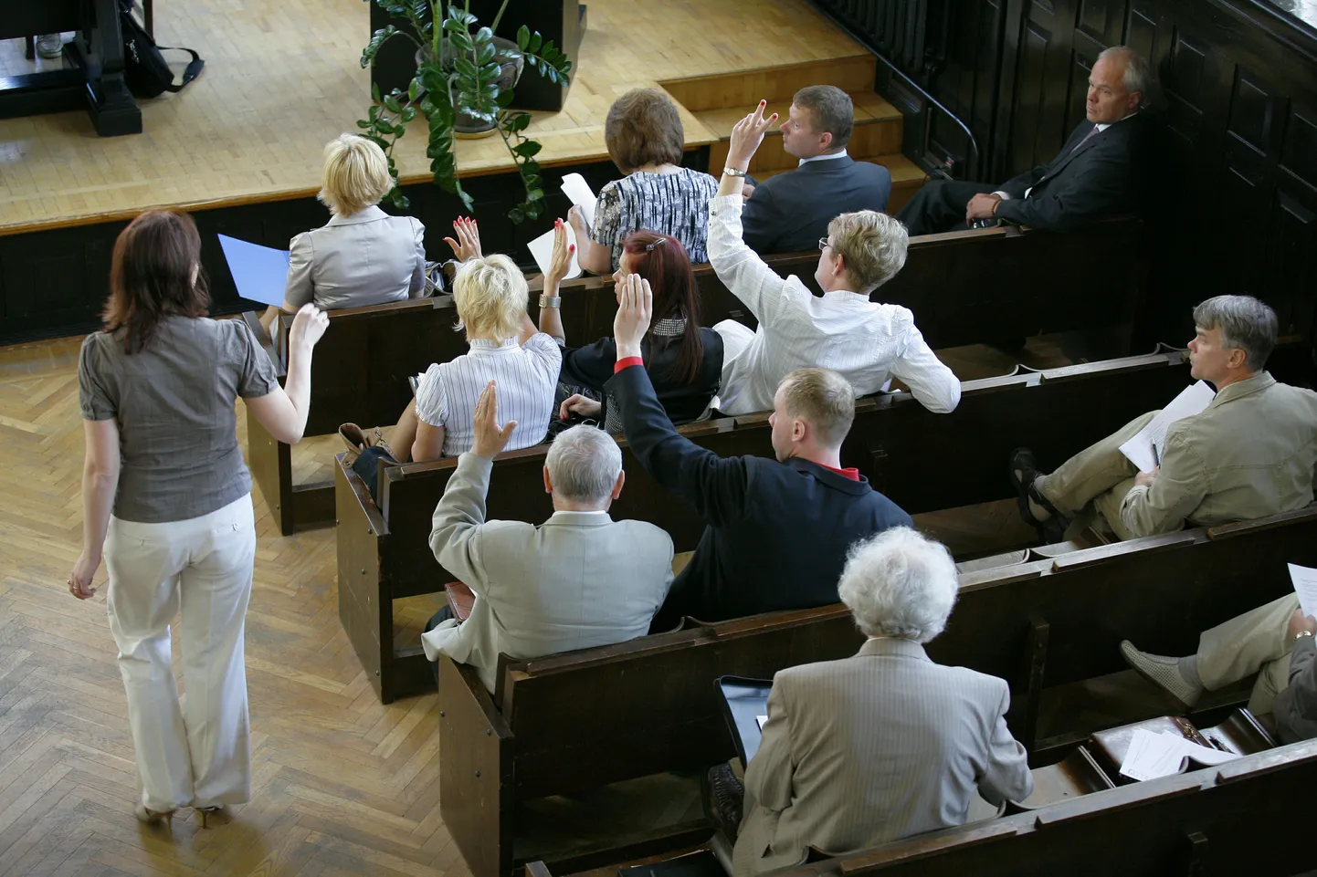 Pärnu linnavolikogu istungite saal.