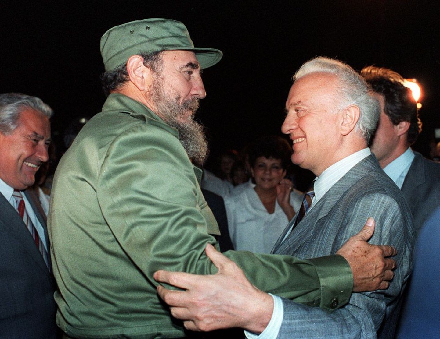 1987. aastal külastas Ševardnadze Kuubat ja kohtus Fidel Castroga.
