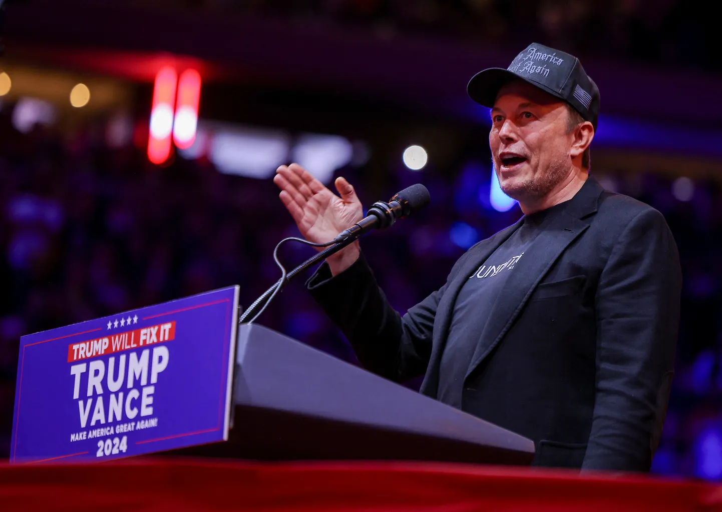 Multiärimees Elon Musk pidas 27. oktoobril 2024 kõne New Yorgis Madison Square Gardenis, toetades vabariiklaste presidendikandidaati Donald Trumpi, kes USA 5. novembri presidendivalimised võitis