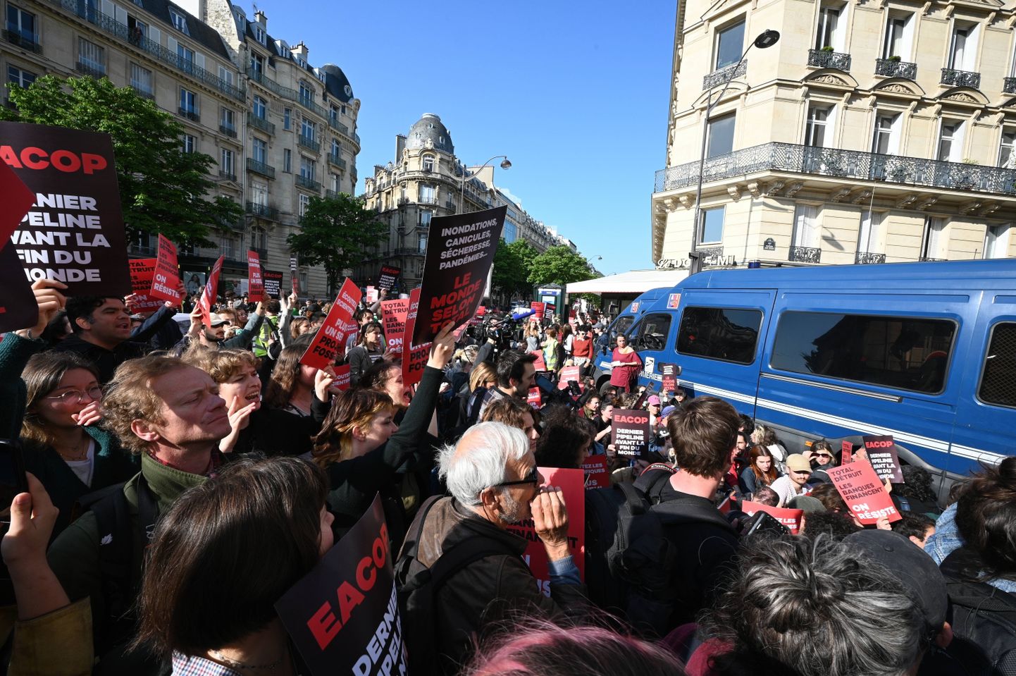 Kliimameeleavaldajad Pariisis 26. mai 2023.