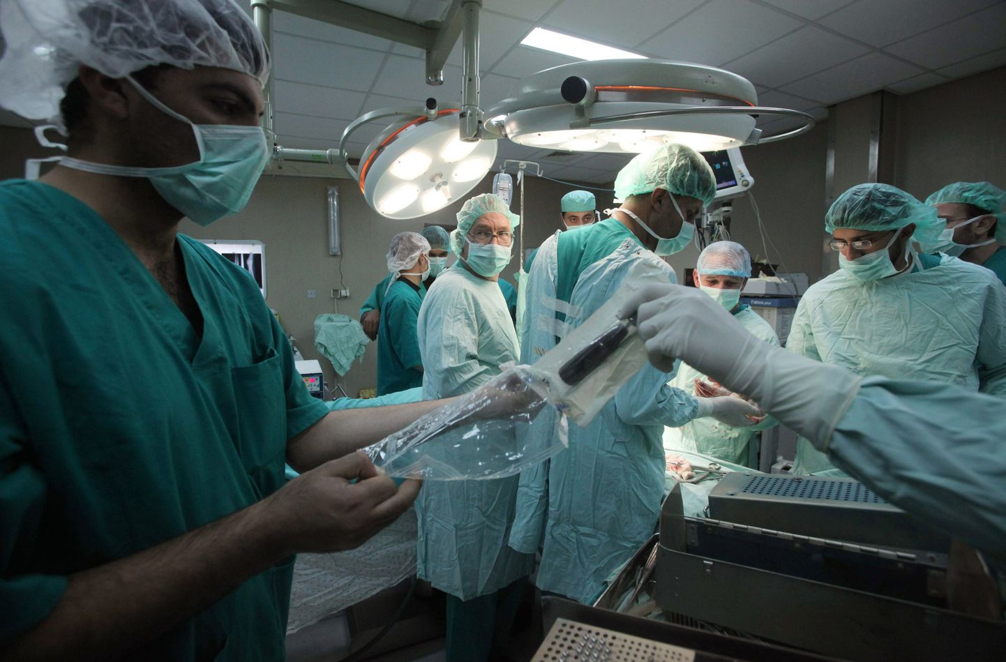 Kirurgid eemaldavad «Kilpkonn-naiselt» 25 kilogrammise kasvaja