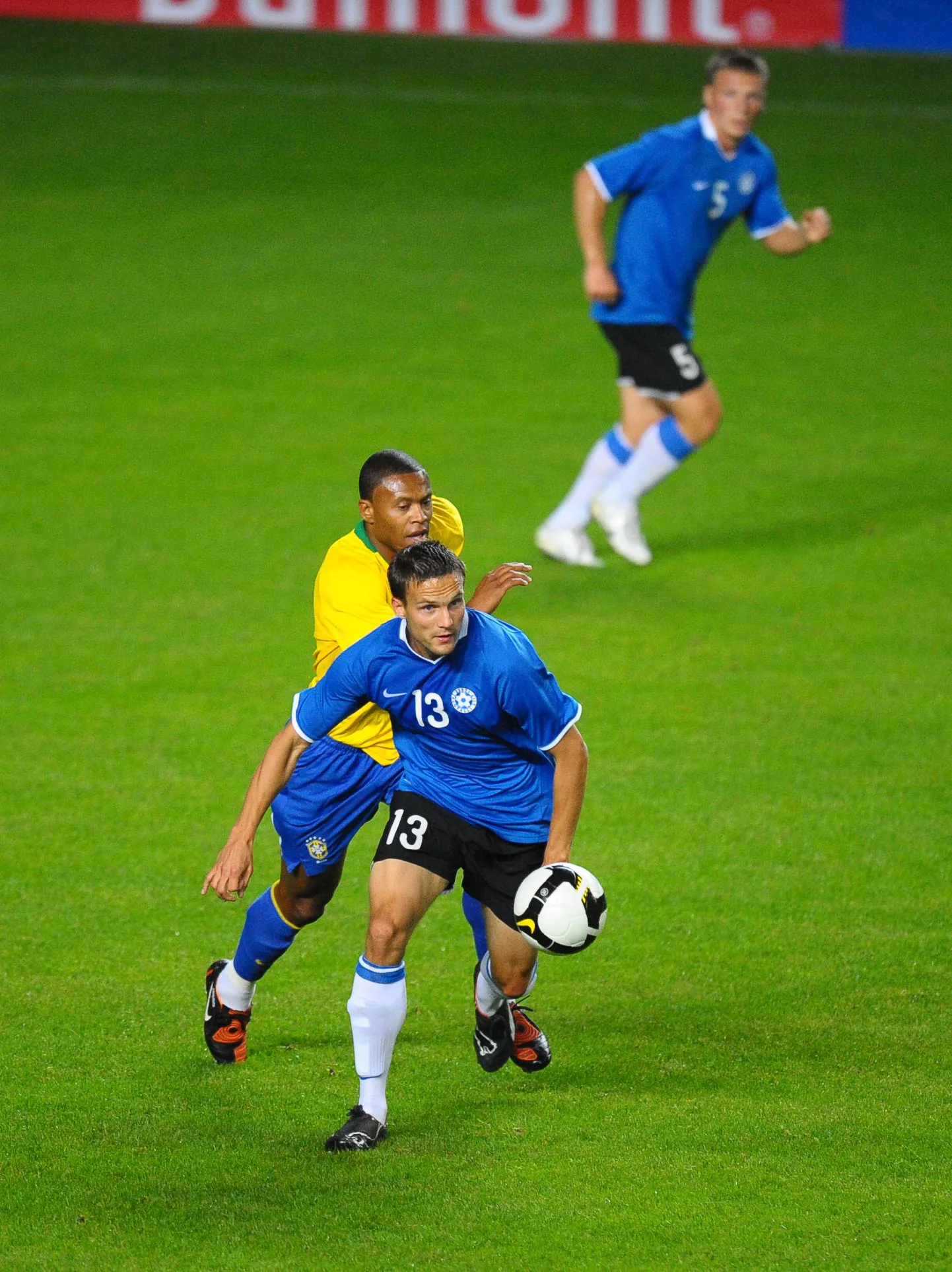 Martin Vunk(sinises) mängus Brasiilia vastu