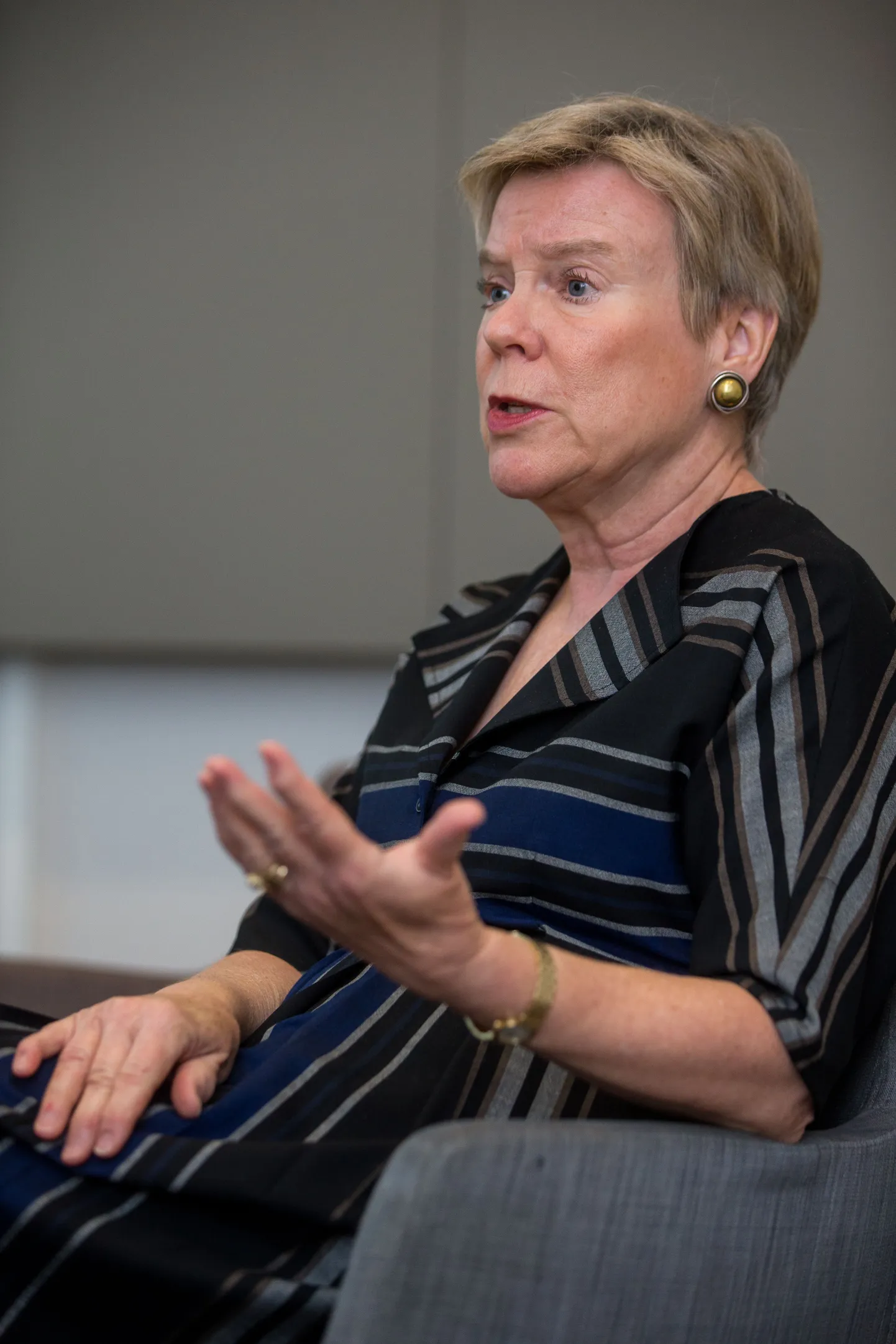 NATO asepeasekretär Rose Gottemoeller jõudis lisaks Lennart Meri konverentsil osalemisele külastada ka Tapal teenivaid liitlassõdureid.