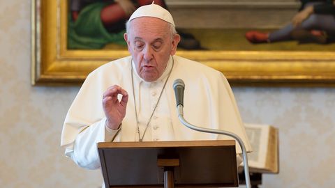 Paavst hoiatas preestreid pornograafia kiusatuste eest