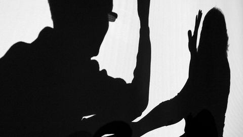 SINU LAUP ON SUUREM, KUI TALLINNA LENNUJAAM ⟩ Järjekordne noor sõimas töökohustusi täitva Järvamaa politseiniku valimatult läbi