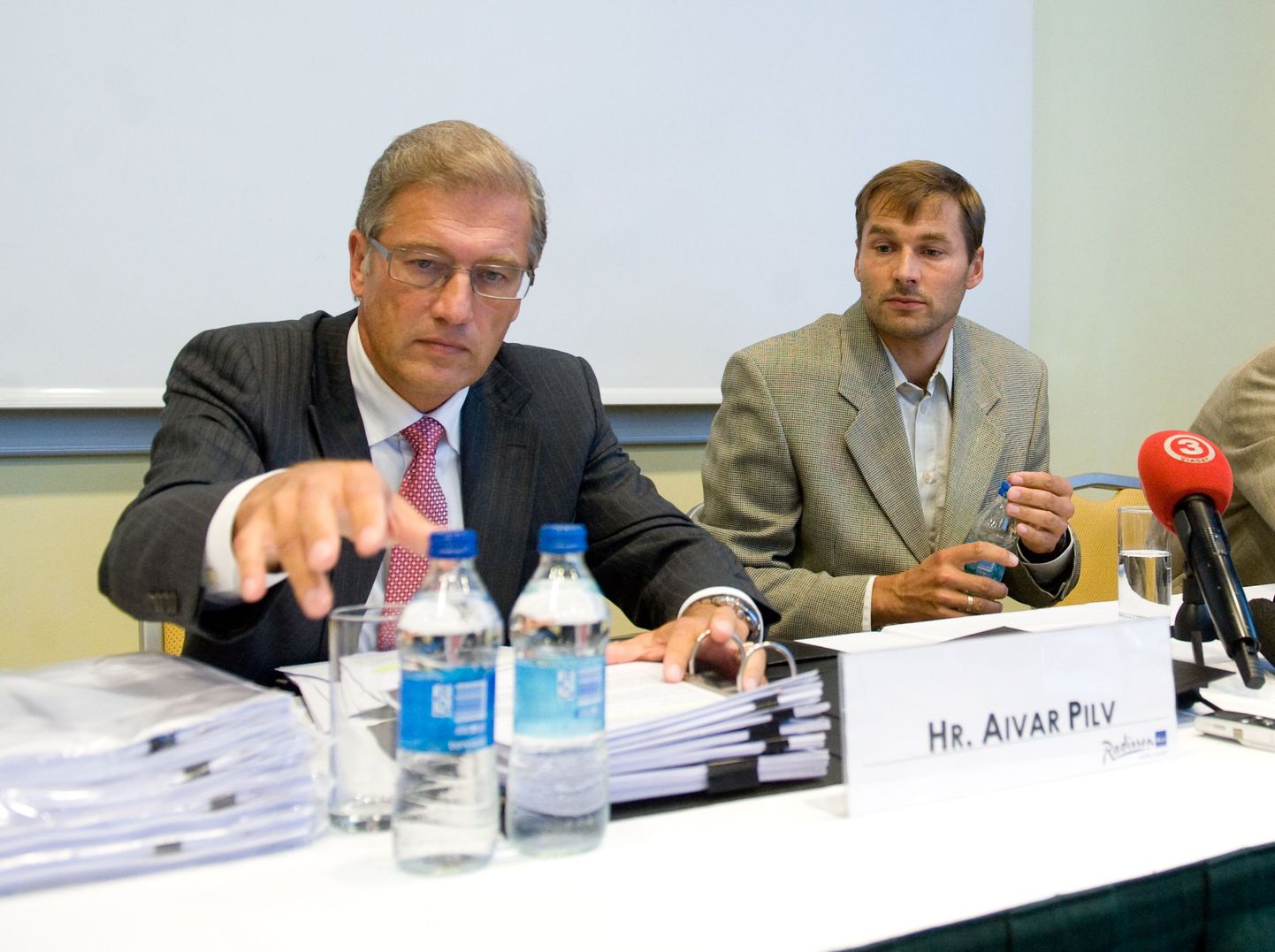 Aivar Pilv (vasakul) ja Andrus Veerpalu.