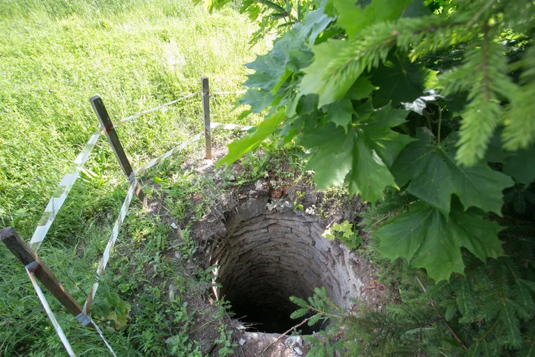 Ohtlik kaevuauk.