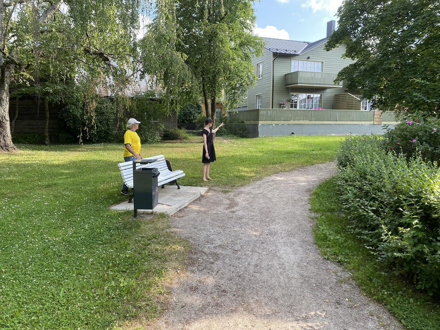 Suvel pakkus linnakunstnik Kristi Kangilaski malenurga asukohaks välja Eha tänava pargi. Idee algataja Heino Laiapea arvates pole aga raha selle mõtte elluviimiseks loota.