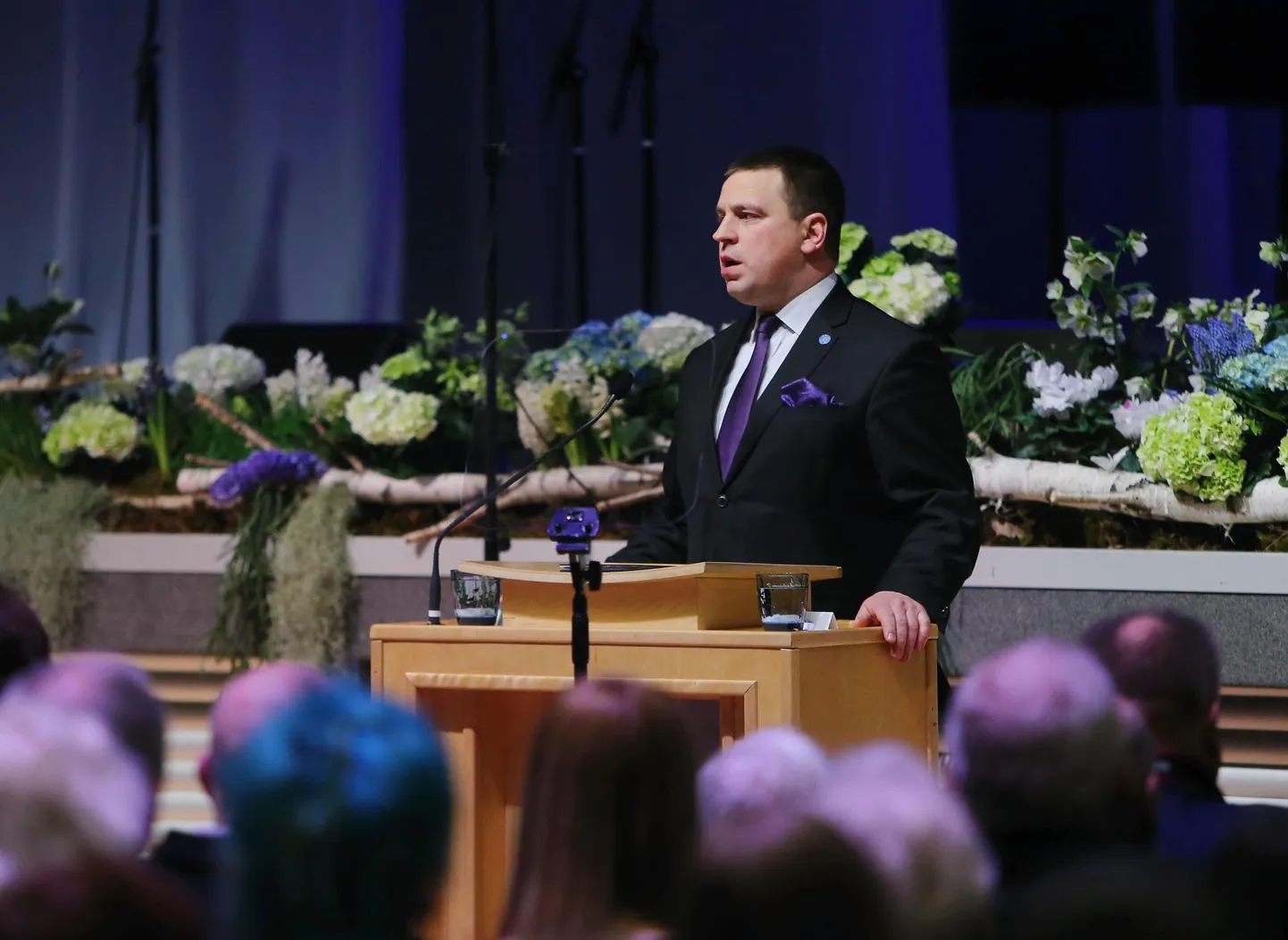 Eelmisel aastal pidas peaminister Jüri Ratas Eesti Vabariigi aastapäevale pühendatud kõne Vanemuise kontserdimajas, homme peab ta sünnipäevakõne Eesti Rahva Muuseumis.