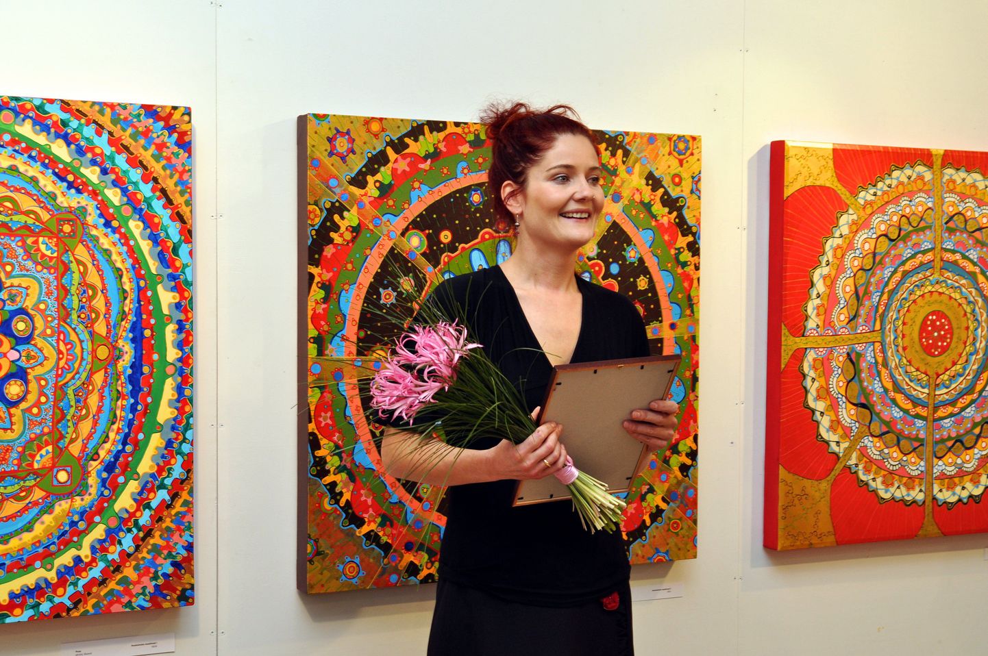 Pärnu linna kunsti aastapreemia 2011 pälvis Piret Bergmann.
