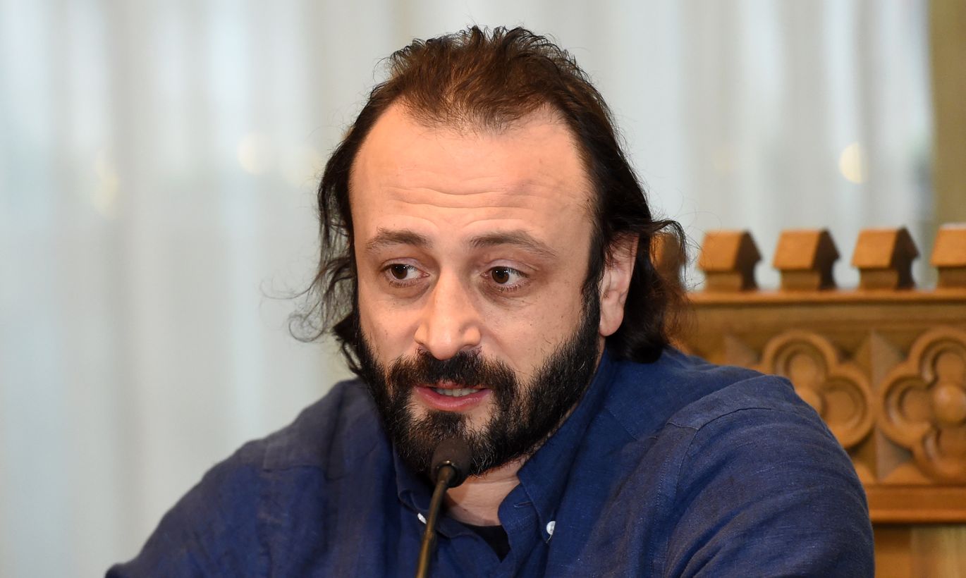 Илья Авербух начал встречаться с Лизой Арзамасовой, когда ...
