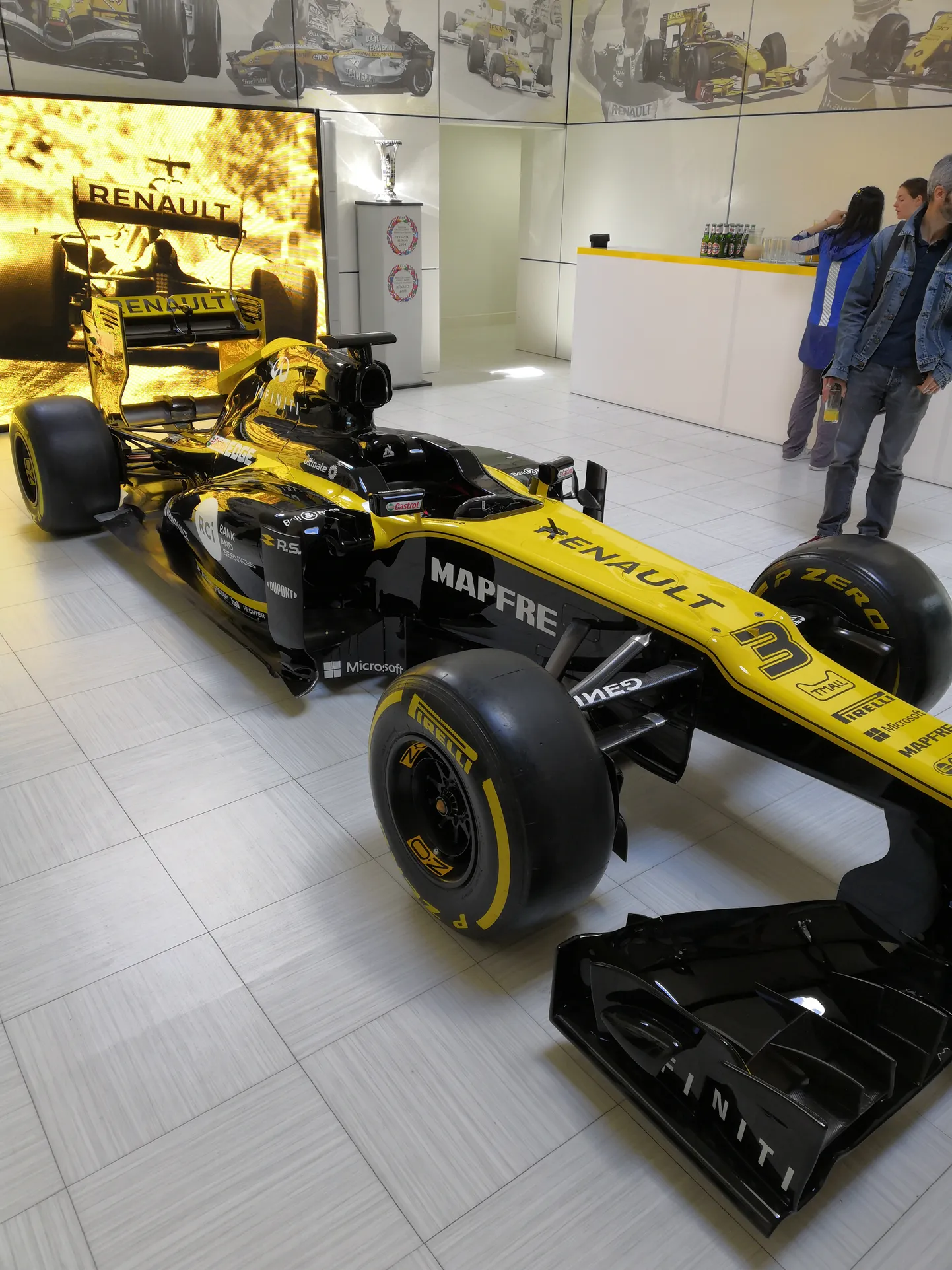 "Renault" bāzē apskatāmā sacīkšu formula.