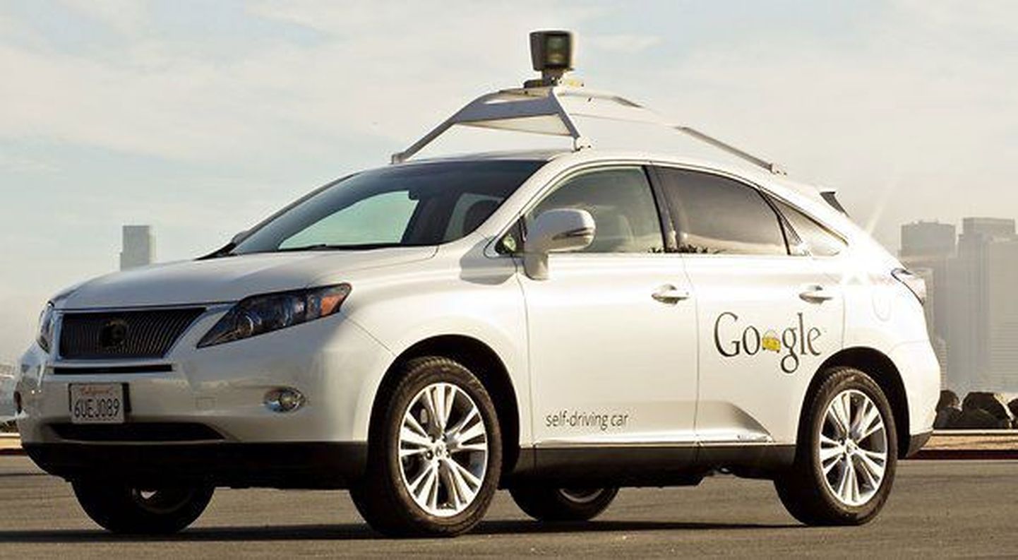 Google’i juhita auto, mis on näiteks USAs praegu lubatud kolmes osariigis.
