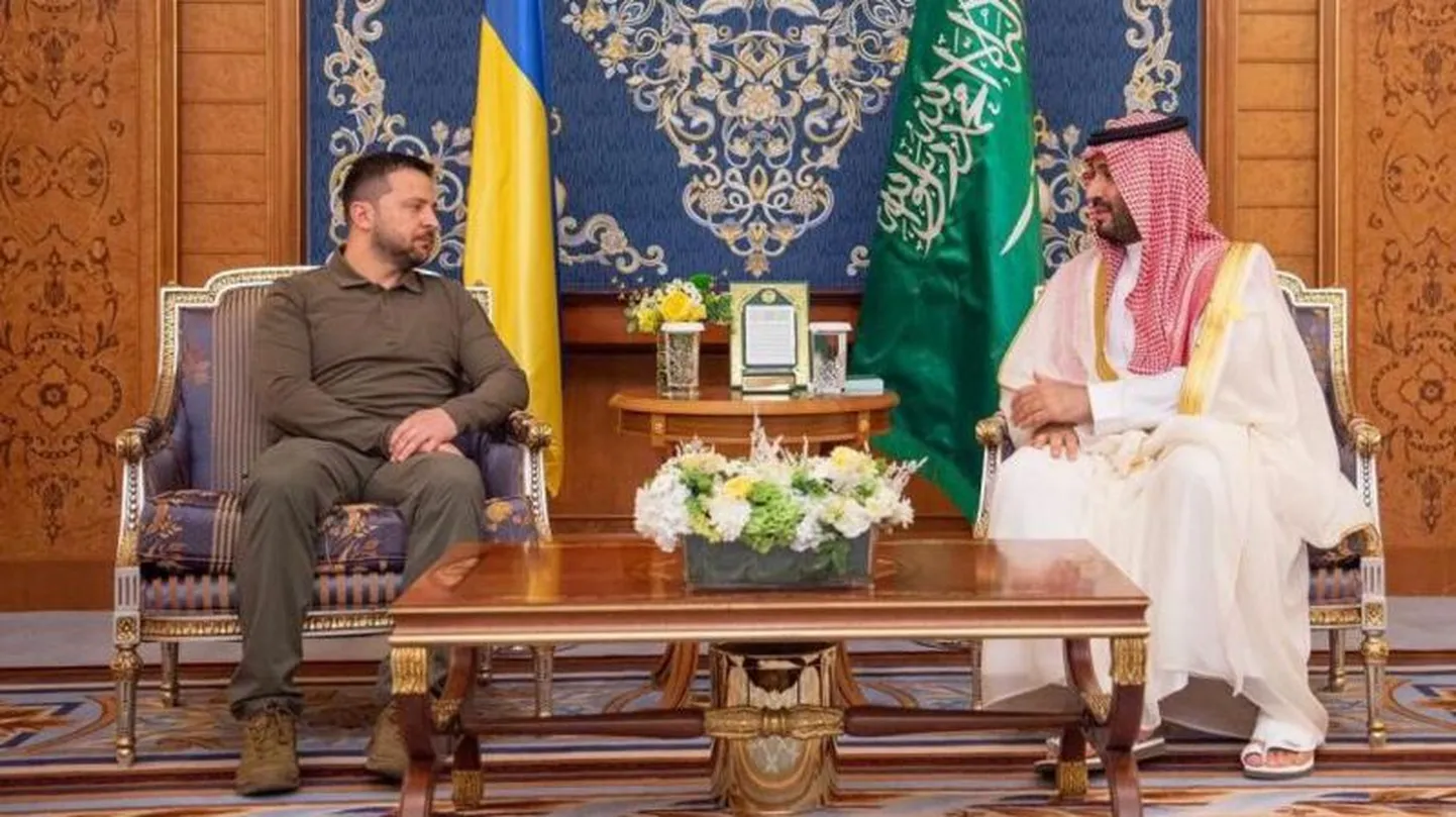 В мае этого года состоялась встреча президента Украины Владимира Зеленского и наследного принца Саудовской Аравии Мухаммеда бен Сальмана Аль Сауда.