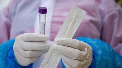 В Маарду вакцинацию отложили из-за вспышки коронавируса в центре семейных врачей