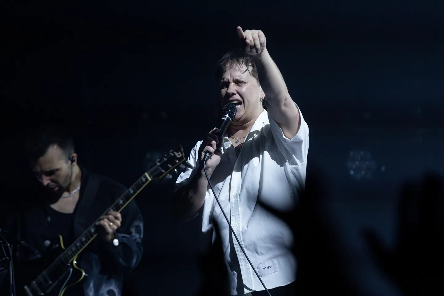 Briti rokkbänd Nothing But Thieves esines Noblessneri Valukojas