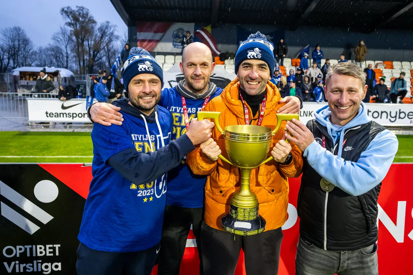 Futbola kluba RFS vadība – ģenerāldirektors Māris Verpakovskis, galvenais treneris Viktors Morozs, prezidents Artjoms Milovs un sporta direktors Aleksandrs Usovs