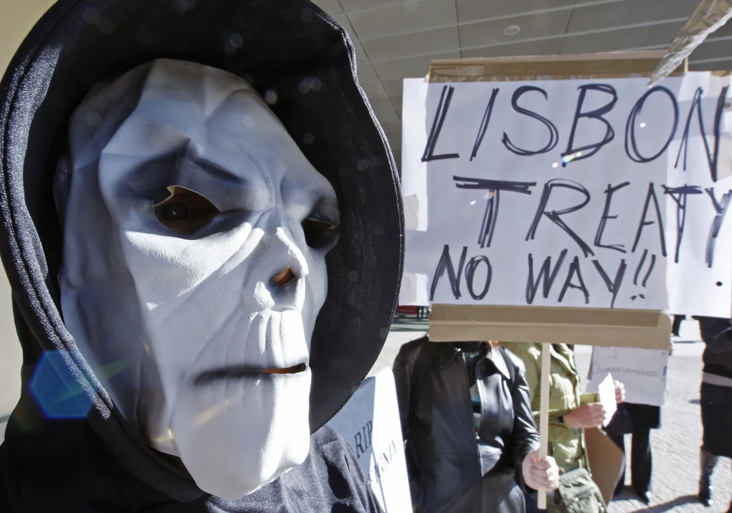 Libertase liige eelmisel neljapäeval Brüsselis Lissaboni lepingu vastu protesteerimas.