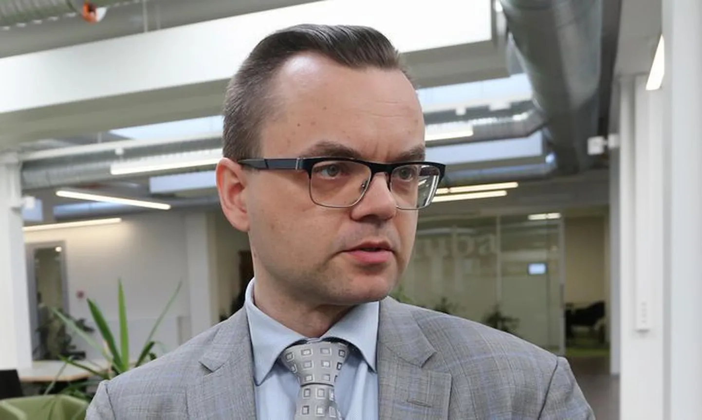 Мартин Халлик.
