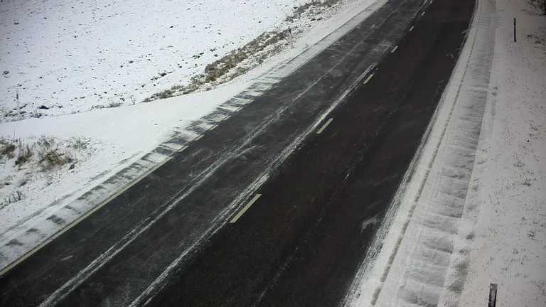 Ünnaste teekaamera pilt Pärnu-Rakvere-Sõmeru maanteelt kell 9.40.