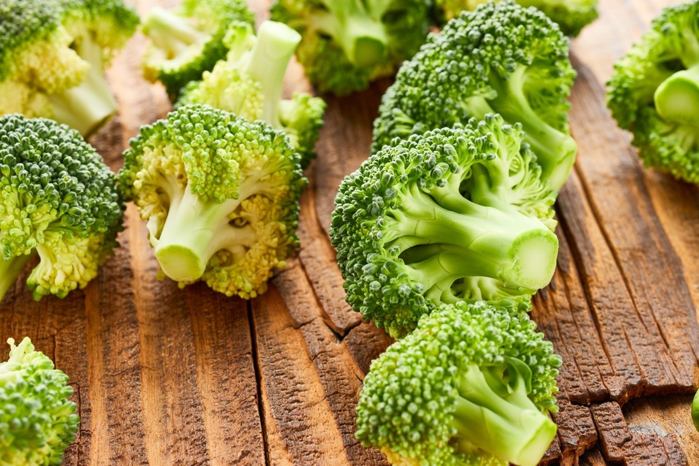 Imelihtne meetod paljastab, kuidas tuleks brokoliga "õigesti" ümber käia.