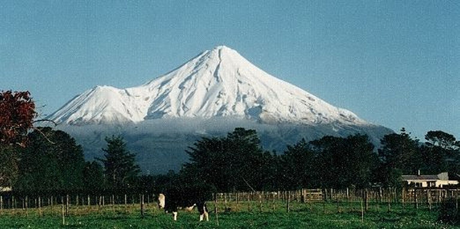 Uus-Meremaa vulkaaniline mägi Taranaki