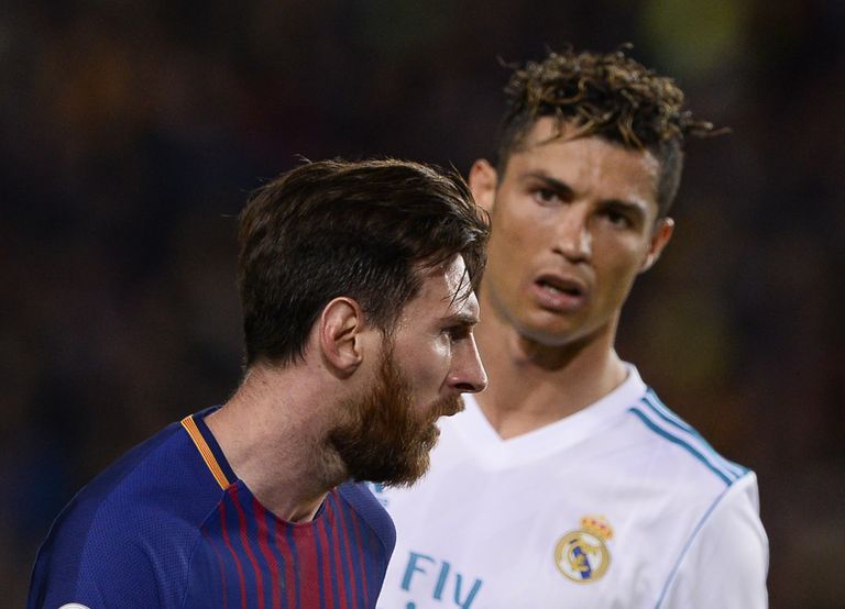 Cristiano Ronaldo (taga) ja Lionel Messi.