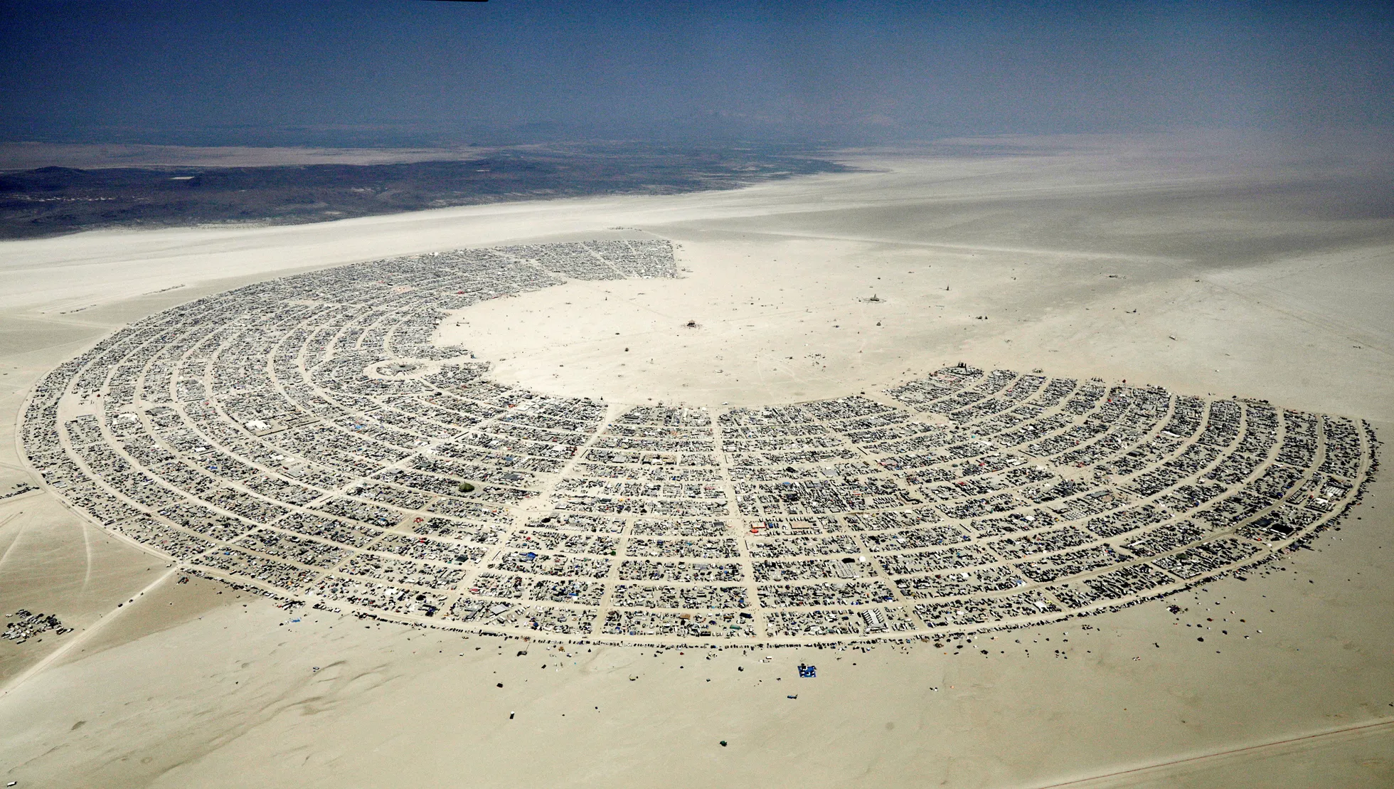 Black Rock City, mis mahutab 70 000 inimest, on festivali tarbeks loodud omaette linn.