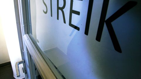 Õpetajate hoiatusstreik toob klassi ette lapsevanemad