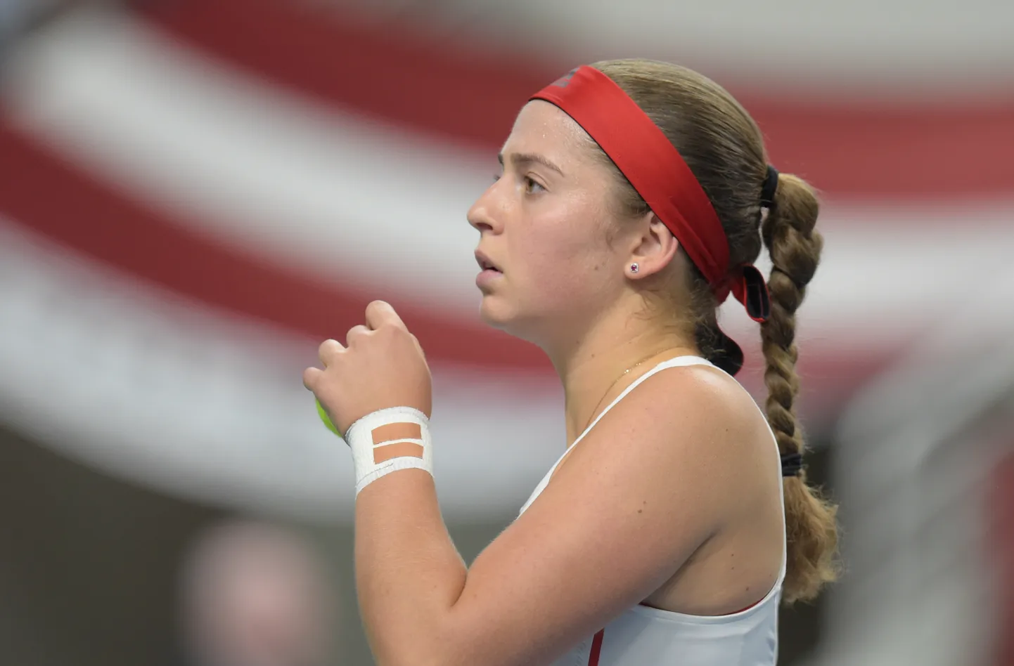 Aļona Ostapenko