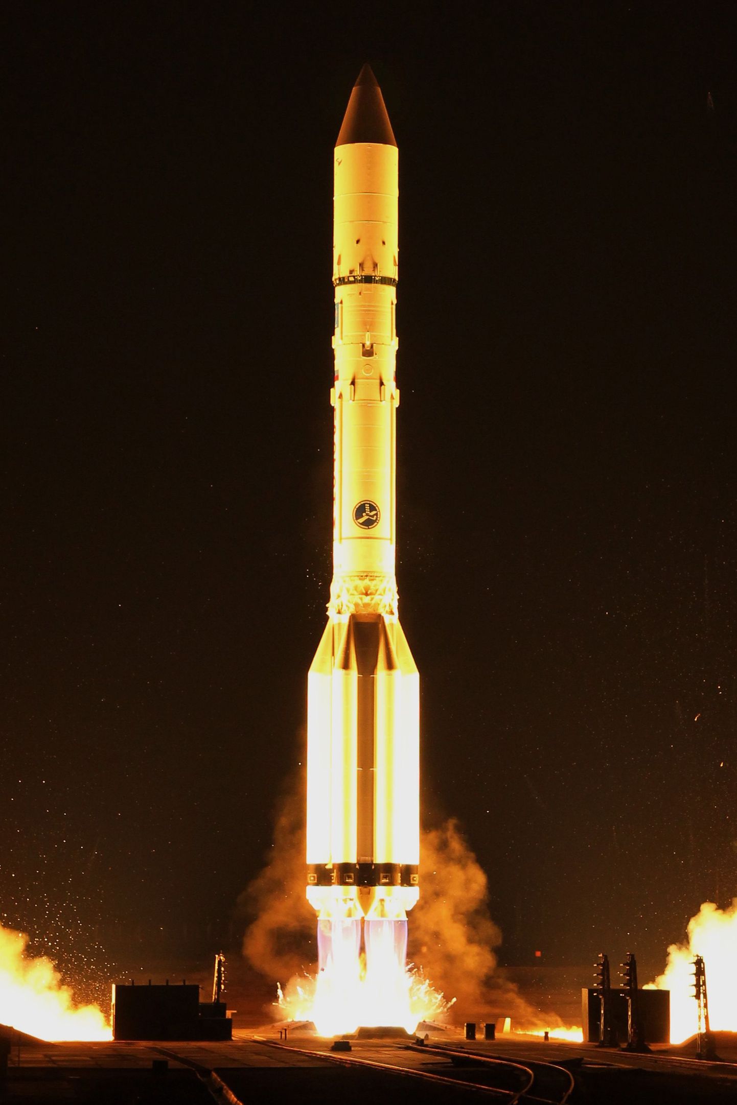 Kanderaketi Proton-M start täna varahommikul Kasahstanis Bajkongõri kosmodroomil.