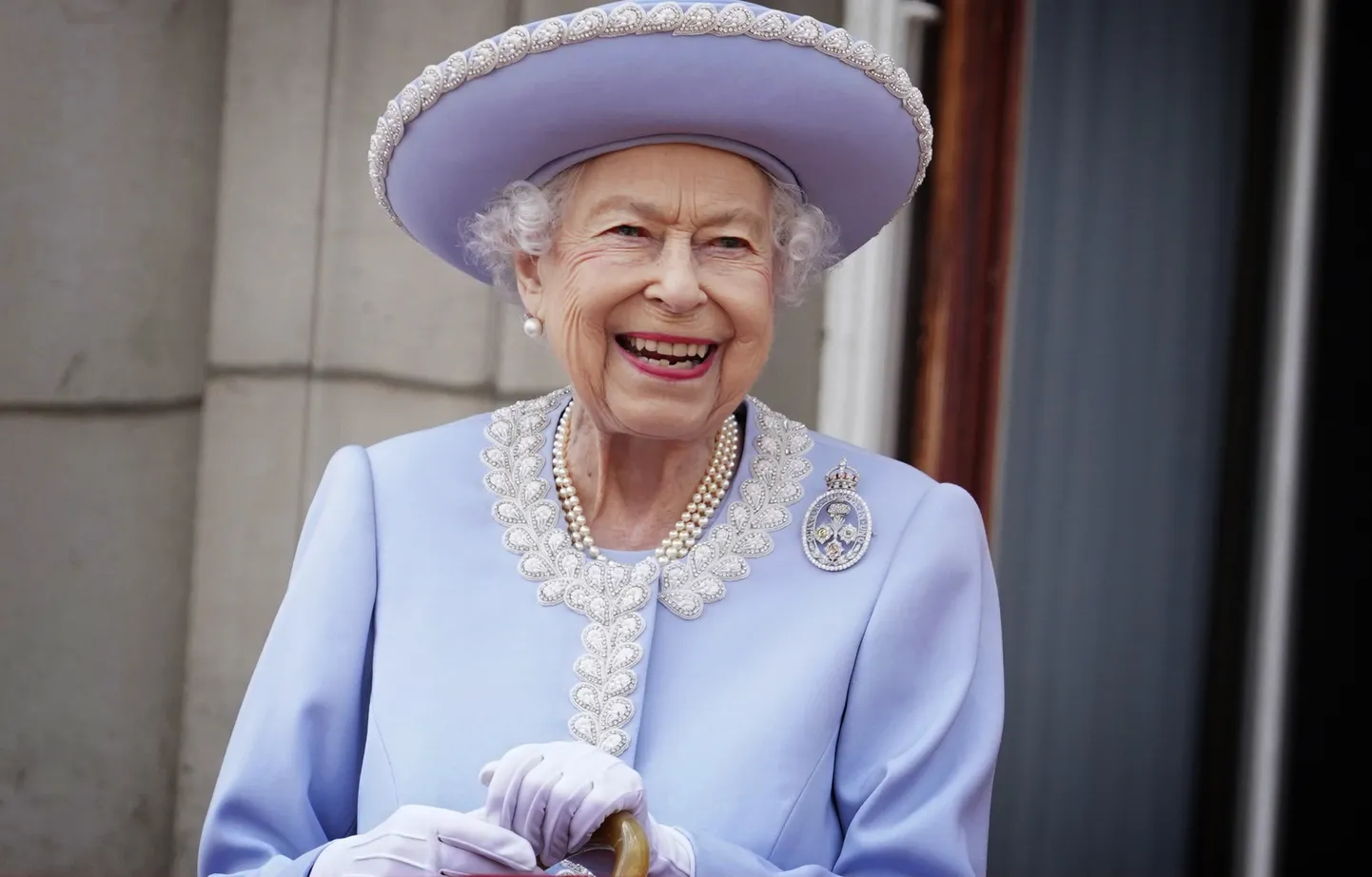 Elizabeth II.