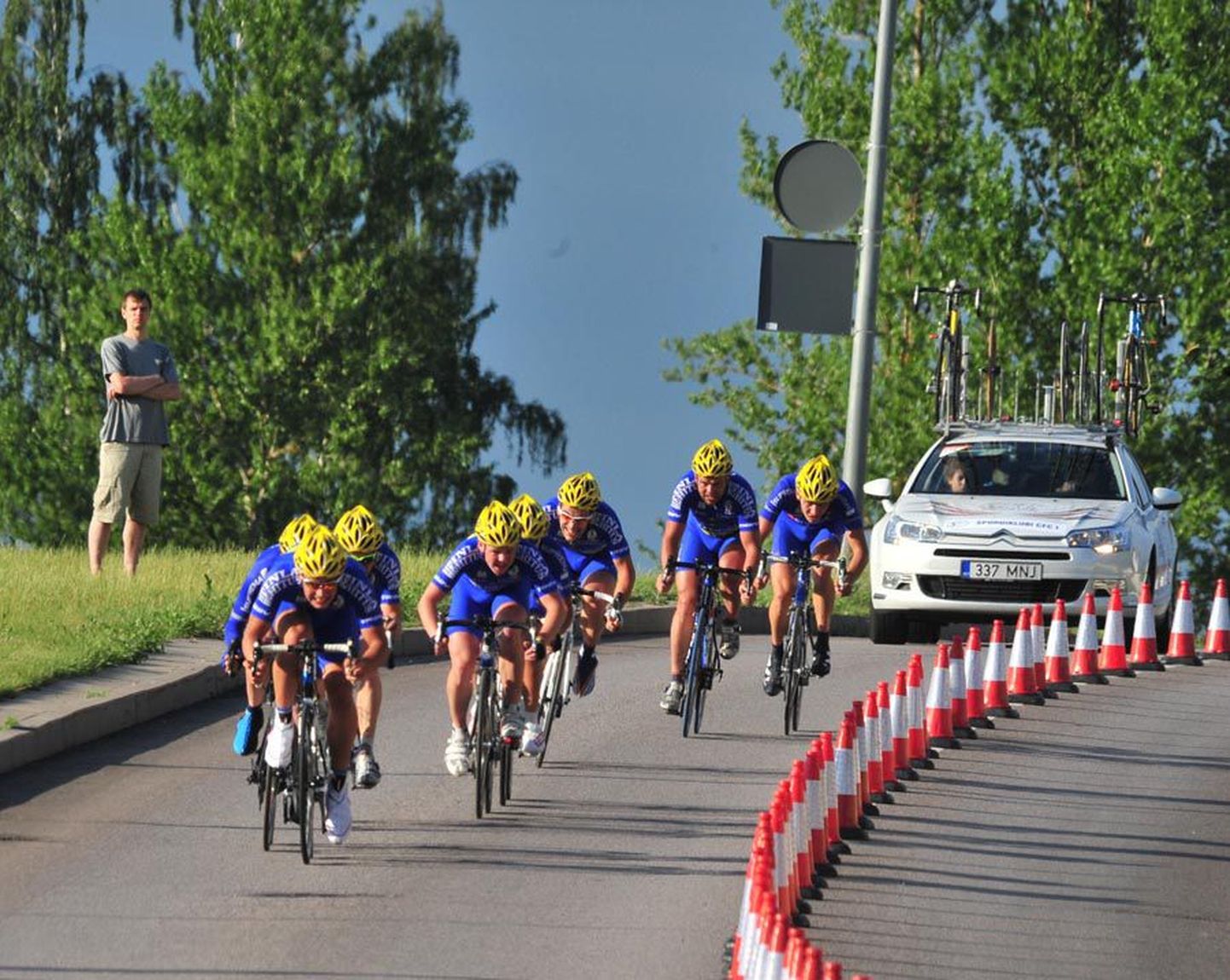 CFC edestas Saaremaa velotuuri 19 km meeskonnasõidus järgmist tiimi 16 sekundiga.