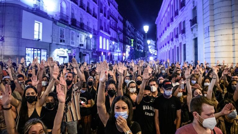 протестующие в Испании