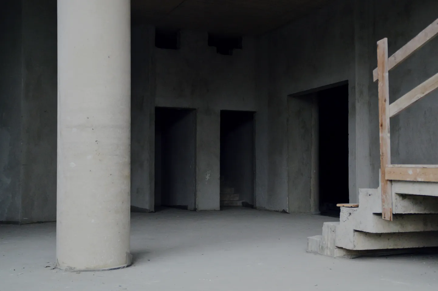 Alexei Gordin "Moscow House 1" (Kogo galerii, 2020).