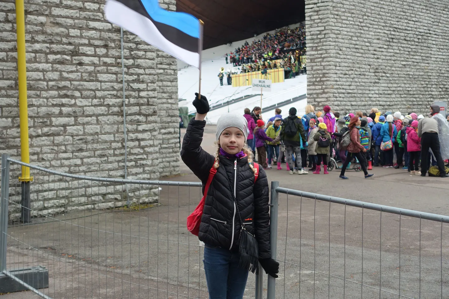 Karolin peab täna sünnipäeva.