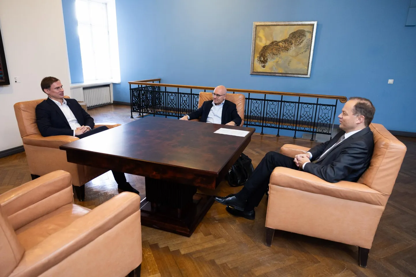 Rahvusraamatukogu peadirektor Martin Öövel (vasakult), ERRi juhatuse esimees Erik Roose ja rahvusooperi Estonia peadirektor Ott Maaten käisid eile riigikogu kultuurikomisjonis.