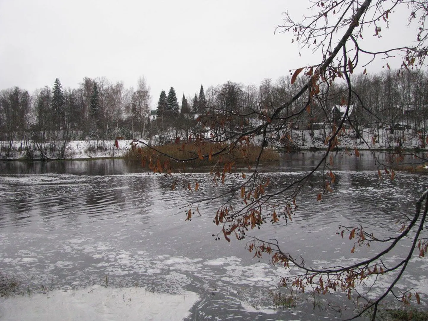 Река Выханду