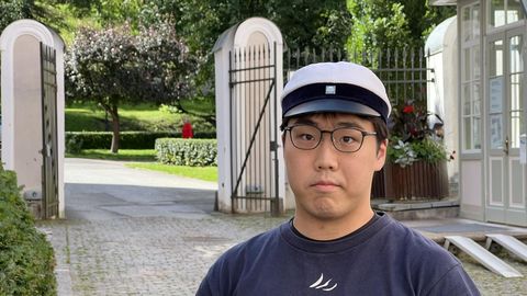 NAOKI WATANABE ⟩ Eesti keel on suur. Võin nimetada sada kuulsat eesti keele kõnelejat muudest rahvustest