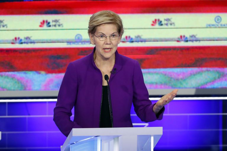 Eile demokraatide debatil osalenud senaator Elizabeth Warren.