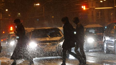 Внимание, водители! К вечеру на дорогах возможен мокрый снег