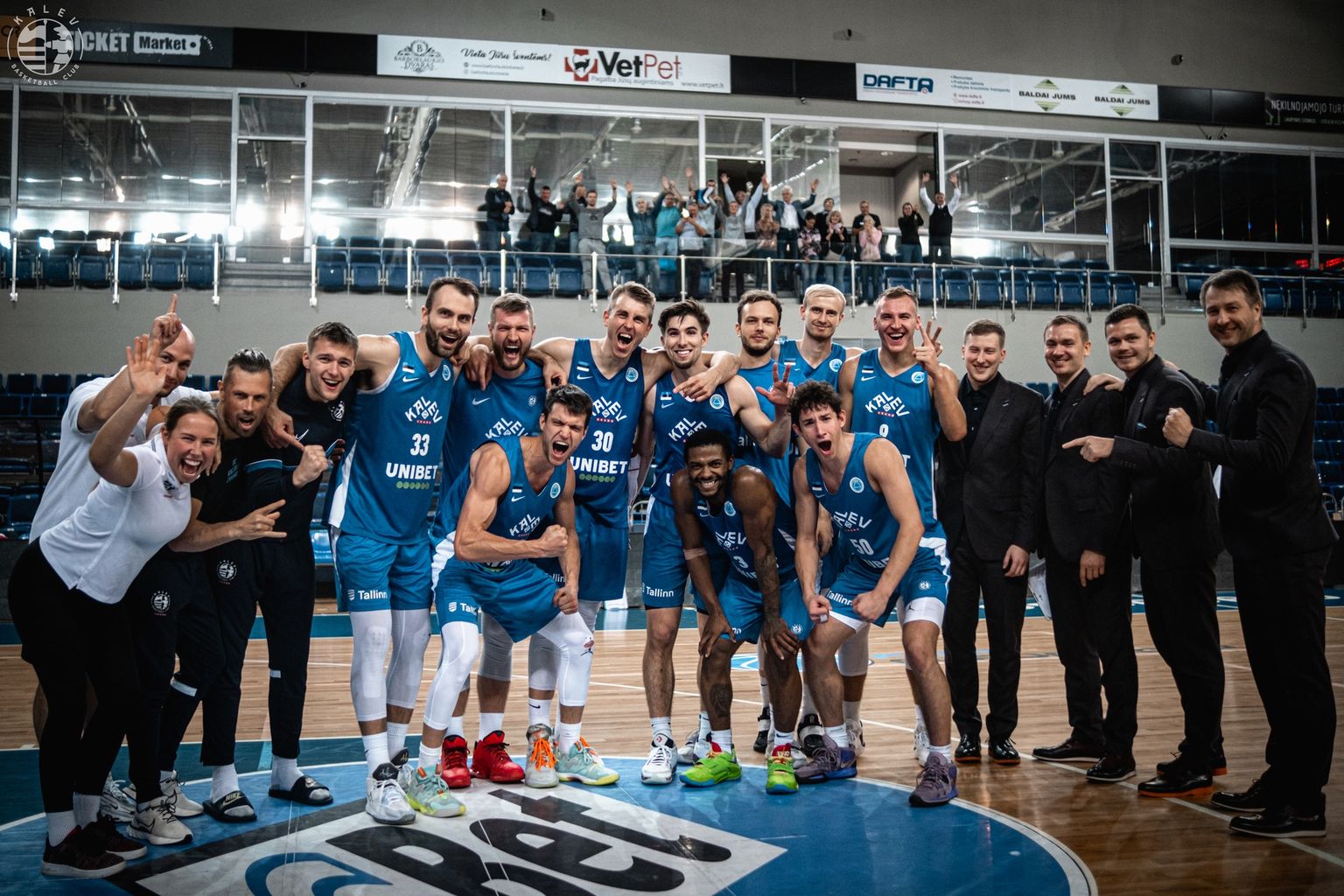 Kalev/Cramo korvpallitiim pärast FIBA Europe Cup'i kvalifikatsiooniturniiri võitu.
