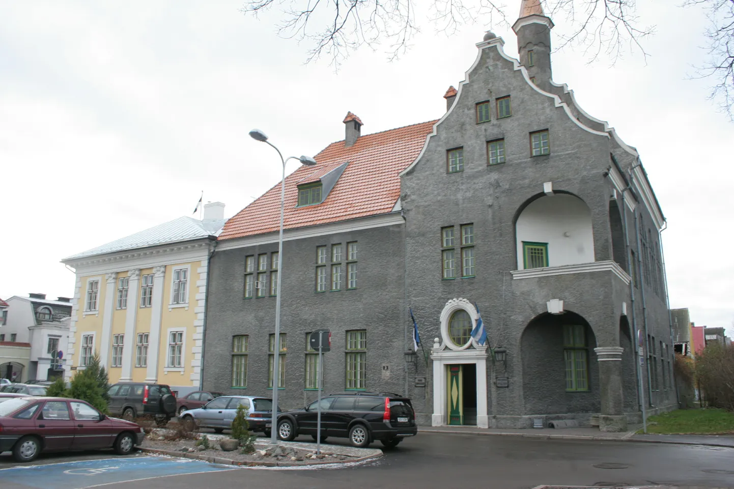 Muusikakool annab Pärnu raekojas taas kontserdi.