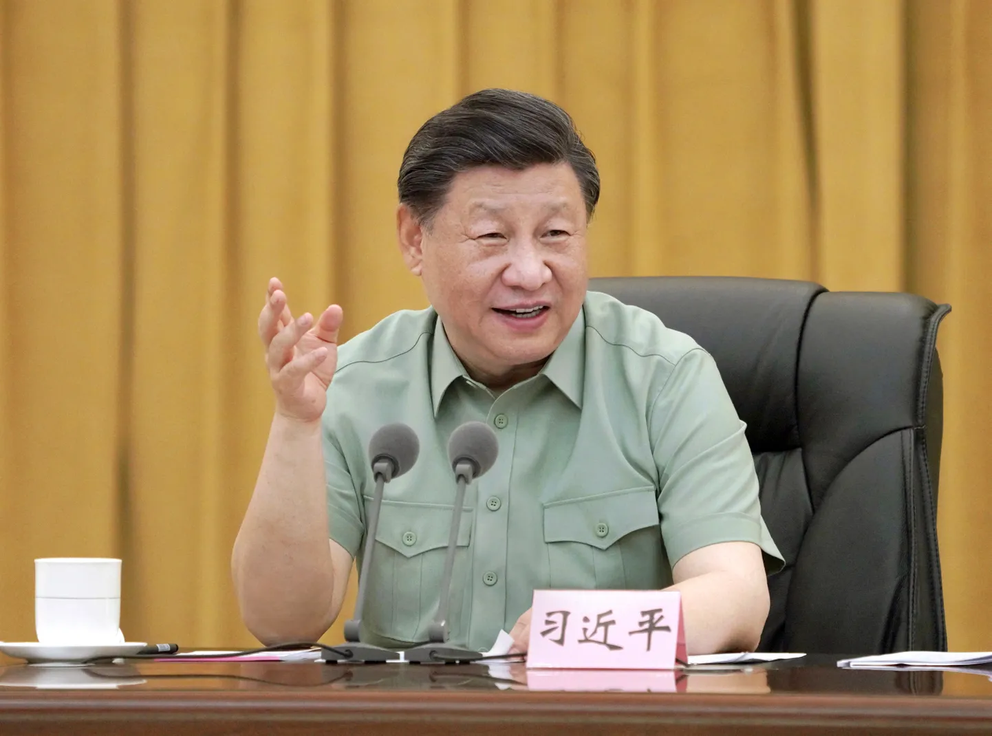 Hiina president Xi Jinping eelmisel nädalal Chengdus kõnelemas pärast Rahvavabastusarmee õhujõudude inspekteerimist