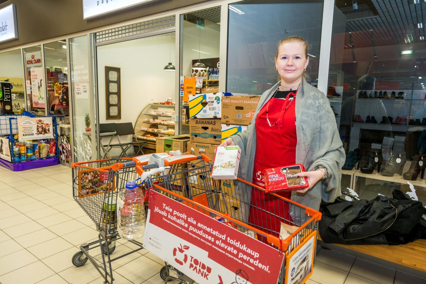 Viies Pärnu kaupluses toimuvad taas toidupanga jõulukuised kogumispäevad.