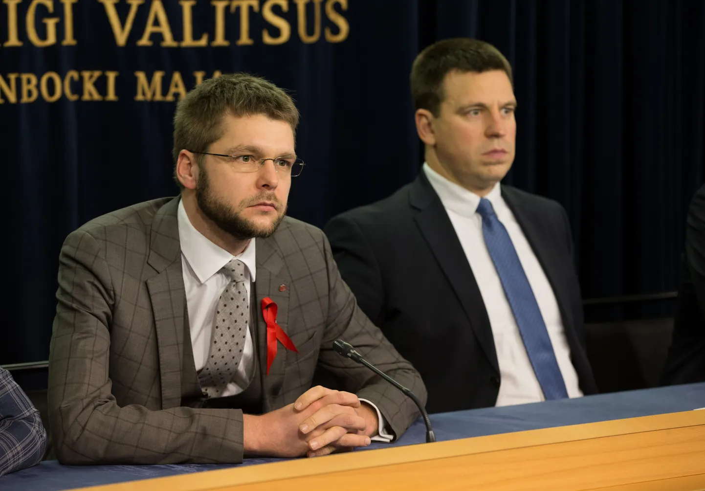 Postimehe kolumnistid valisid lõppeva aasta silmapaistvaimate inimeste hulka nii tervise- ja tööminister Jevgeni Ossinovski (SDE) kui ka peaminister Jüri Ratase (KE)